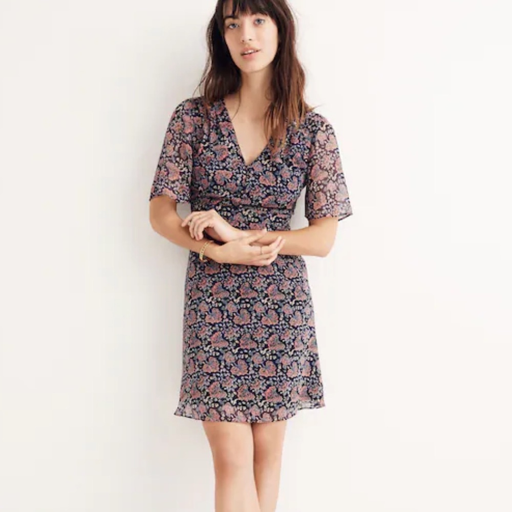 Madewell Orchard Flutter-Sleeve Dress in Fan Floral Mix